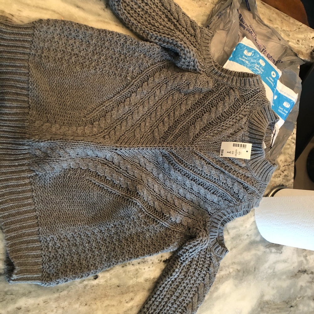 new with tags Aerospostale cold shoulder sweater